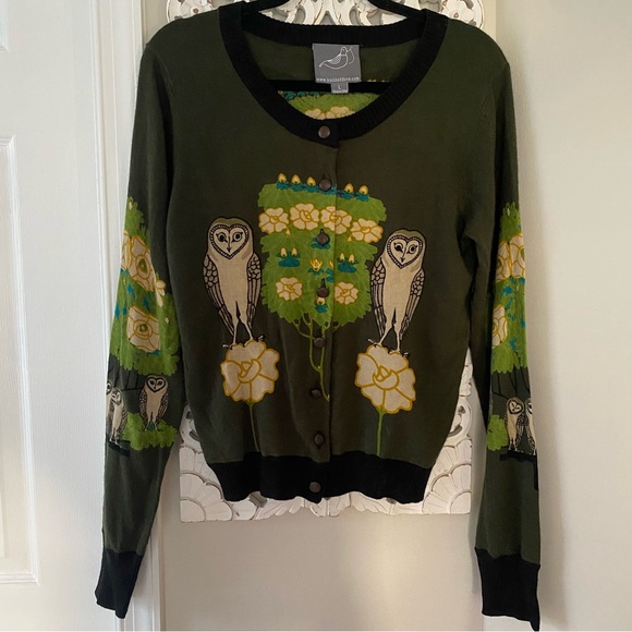 The Knitted Dove Sweaters - The Knitted Dove Who's Who Owl Wool Blend Sweater Cardigan Artsy Teacher Sz L